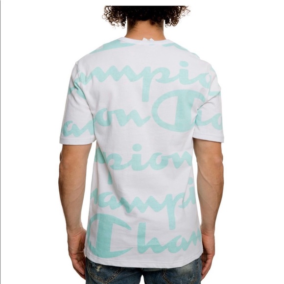 CHAMPION Giant Script Tee - Picture 4 of 7